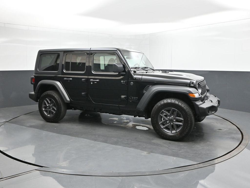 new 2025 Jeep Wrangler car, priced at $45,014