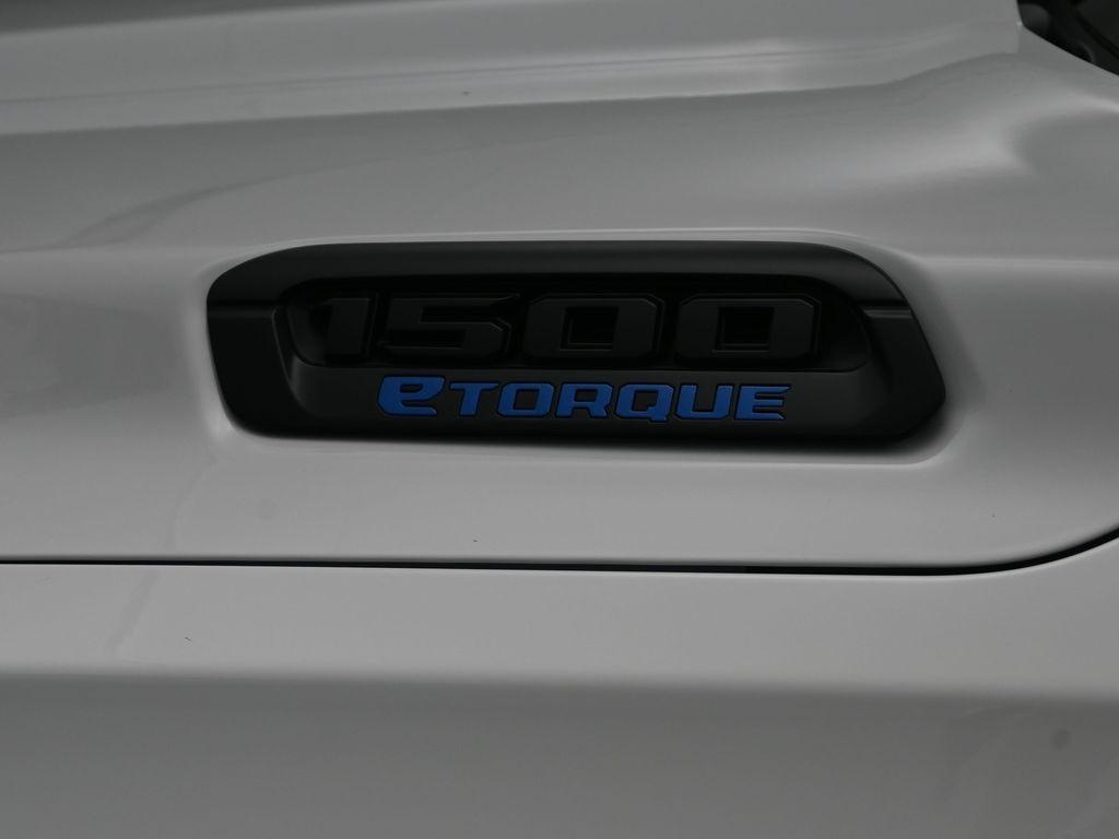 new 2025 Ram 1500 car, priced at $42,283