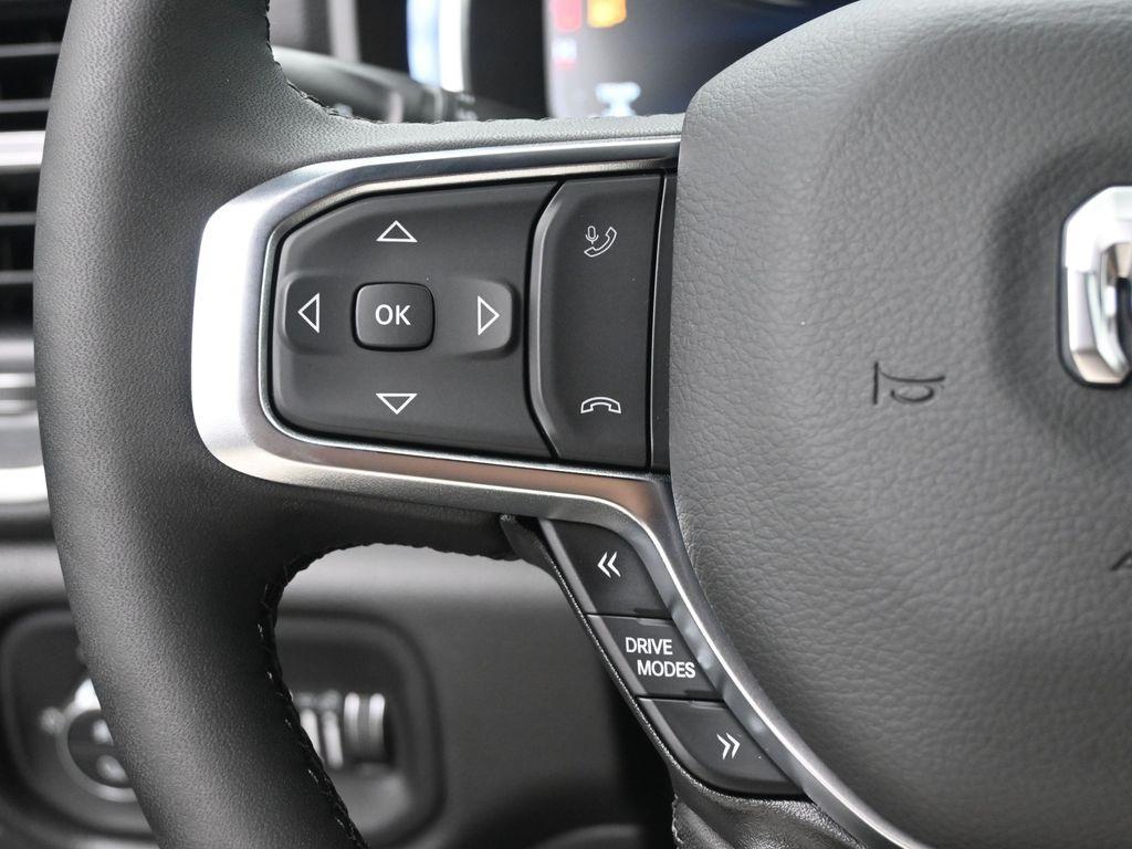 new 2025 Ram 1500 car, priced at $42,283