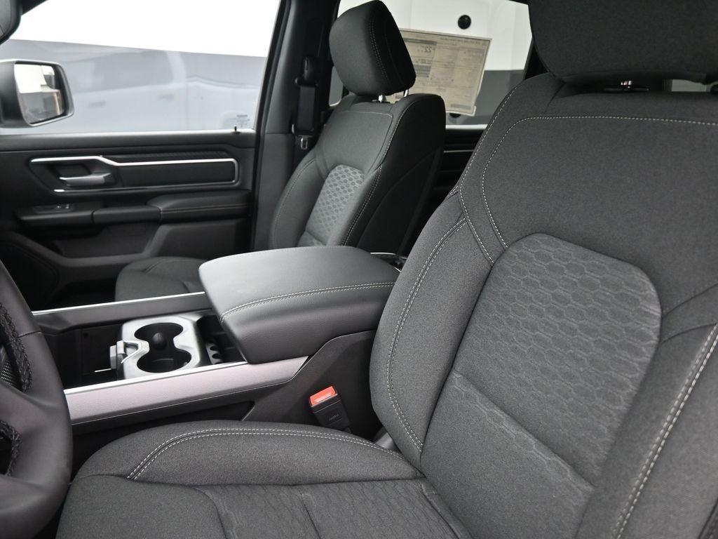 new 2025 Ram 1500 car, priced at $42,283