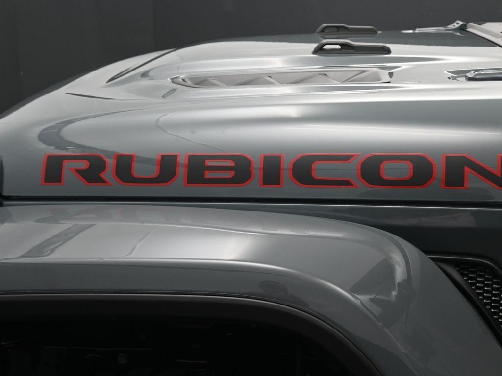new 2025 Jeep Gladiator car, priced at $53,350