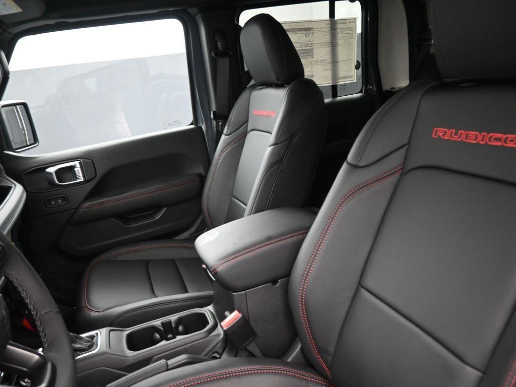new 2025 Jeep Gladiator car, priced at $53,350