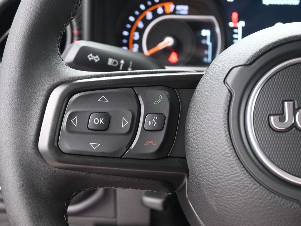new 2025 Jeep Gladiator car, priced at $53,350
