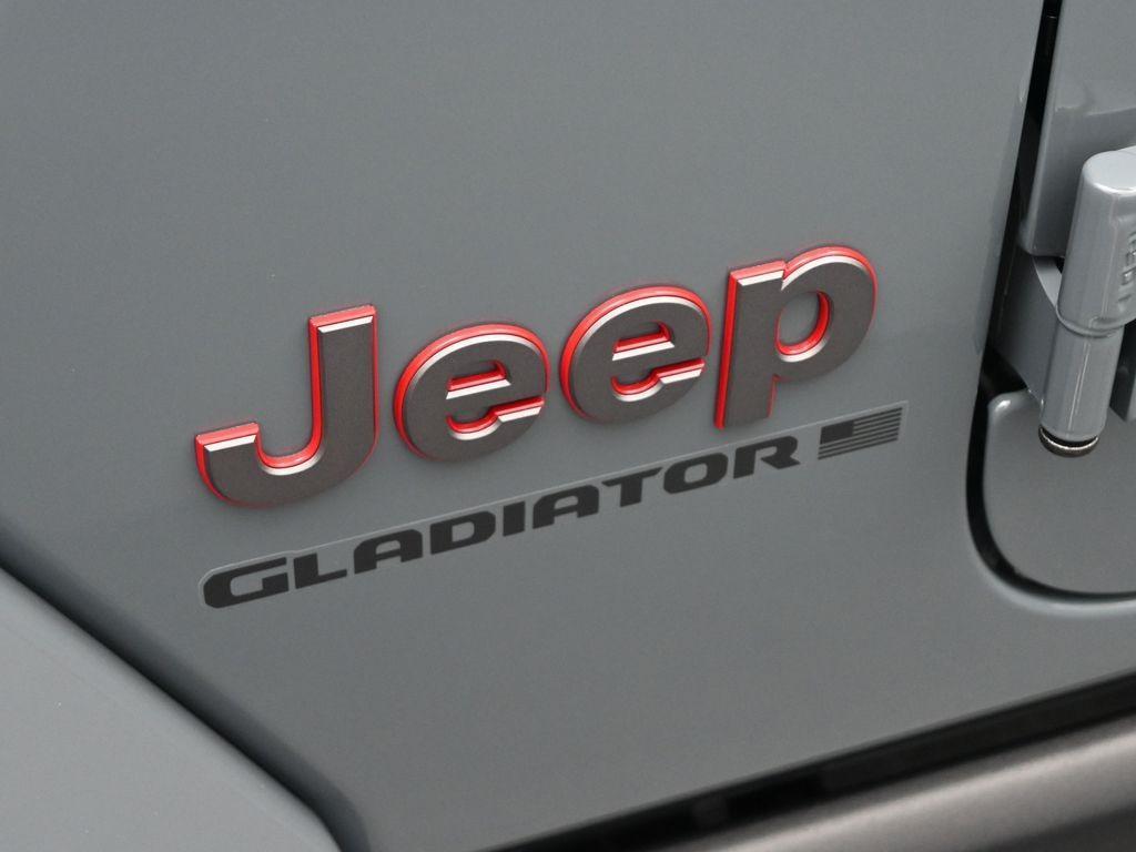 new 2025 Jeep Gladiator car, priced at $53,350