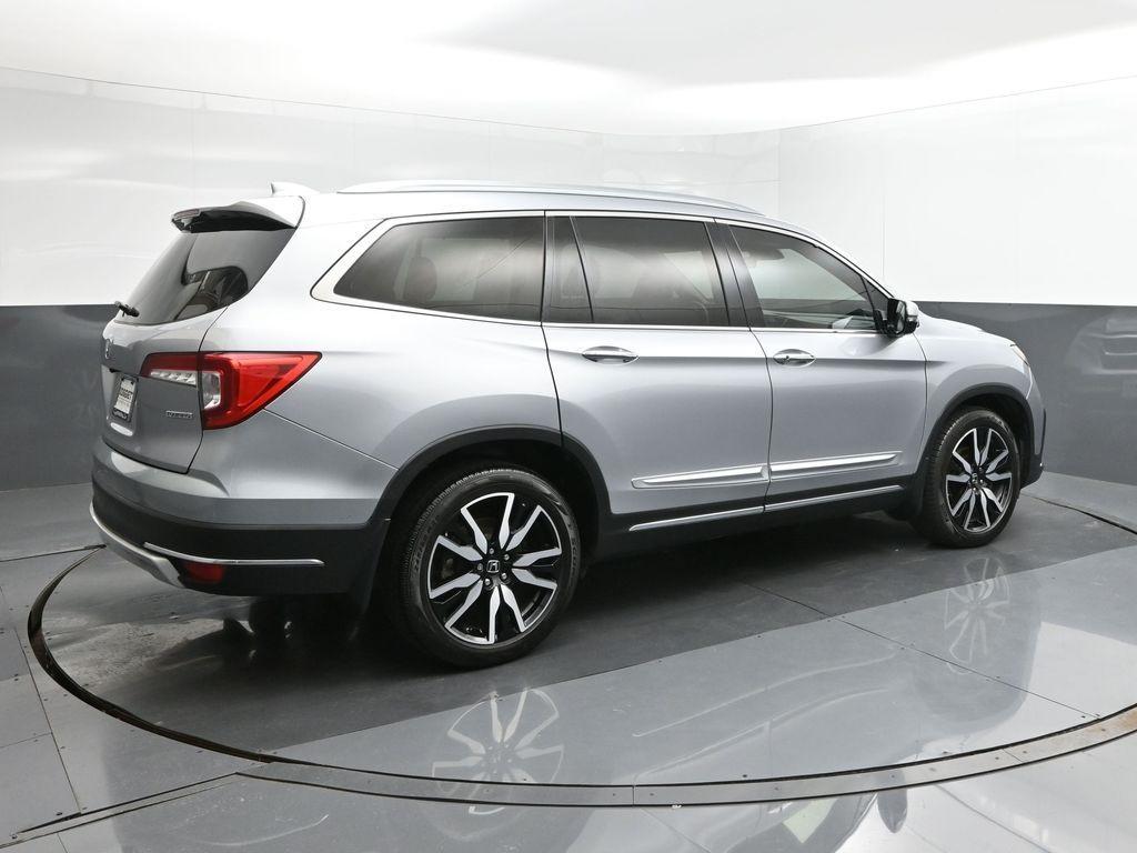 used 2019 Honda Pilot car, priced at $18,726