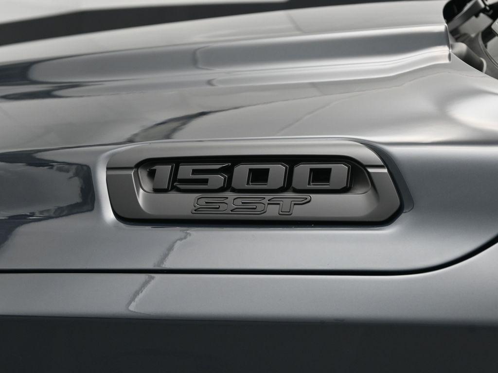 new 2025 Ram 1500 car, priced at $53,958