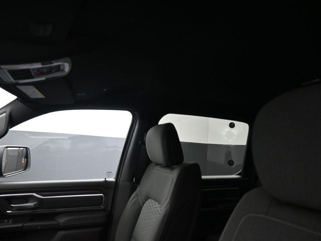 new 2025 Ram 1500 car, priced at $53,958
