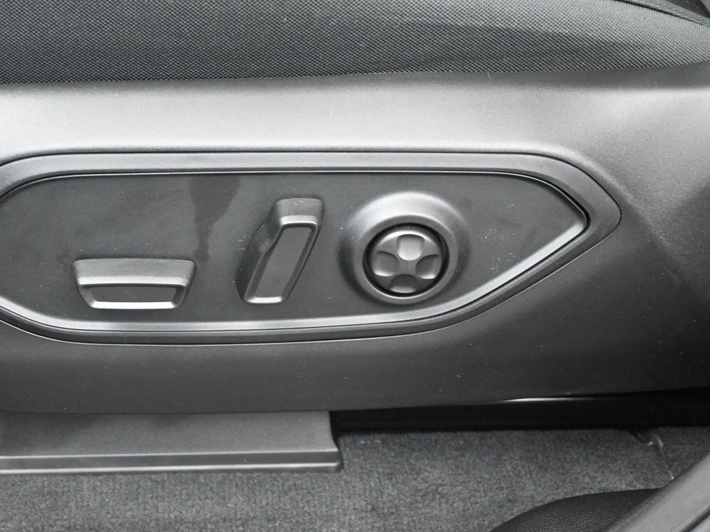 new 2025 Jeep Grand Cherokee car, priced at $37,469