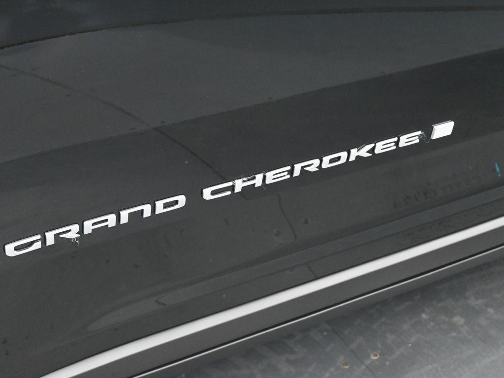 new 2025 Jeep Grand Cherokee car, priced at $37,469