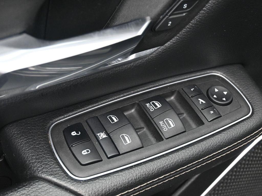 used 2024 Ram 1500 car, priced at $36,283