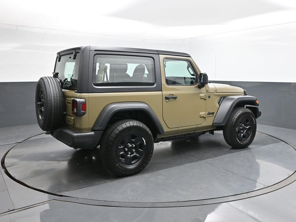new 2025 Jeep Wrangler car, priced at $34,582