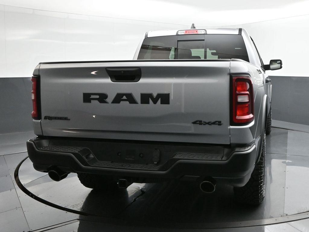 new 2025 Ram 1500 car, priced at $52,422