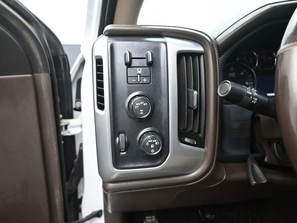 used 2018 GMC Sierra 1500 car, priced at $22,202