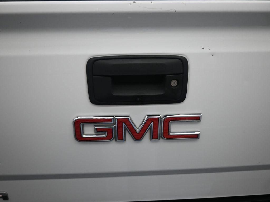 used 2018 GMC Sierra 1500 car, priced at $22,202