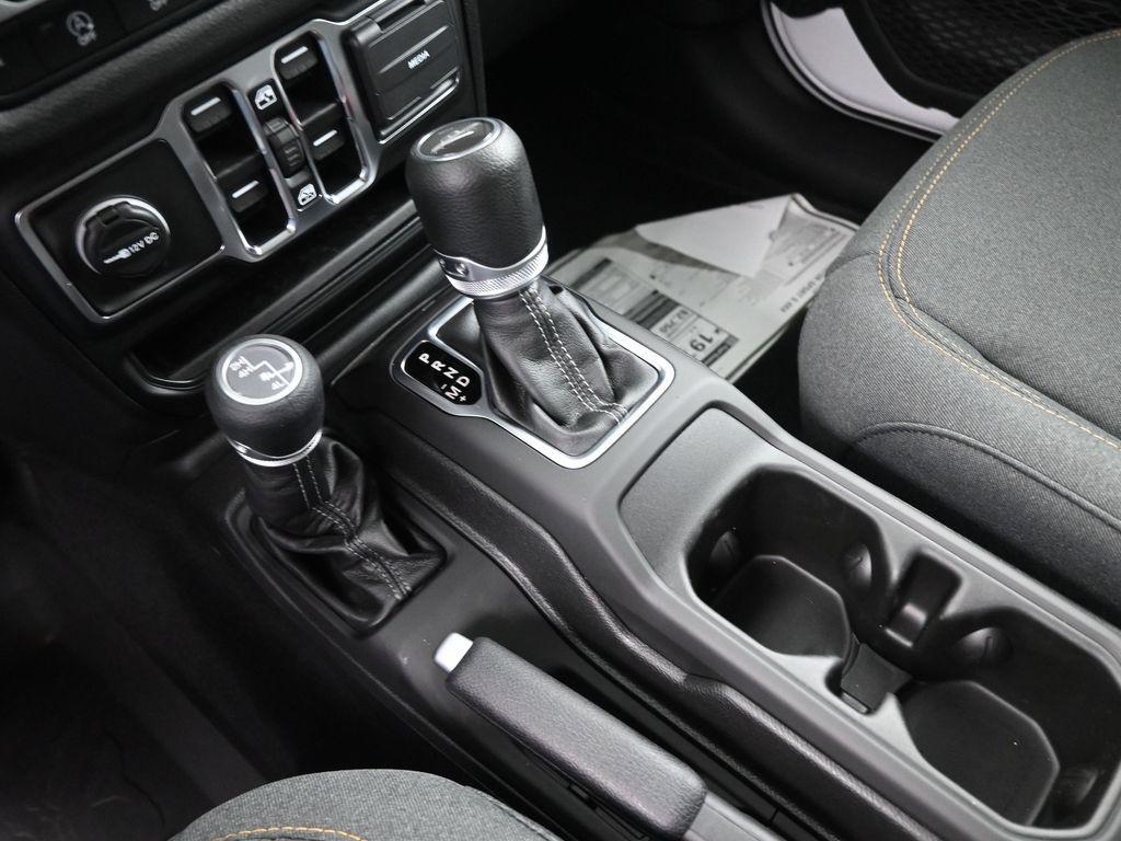new 2025 Jeep Gladiator car, priced at $42,246