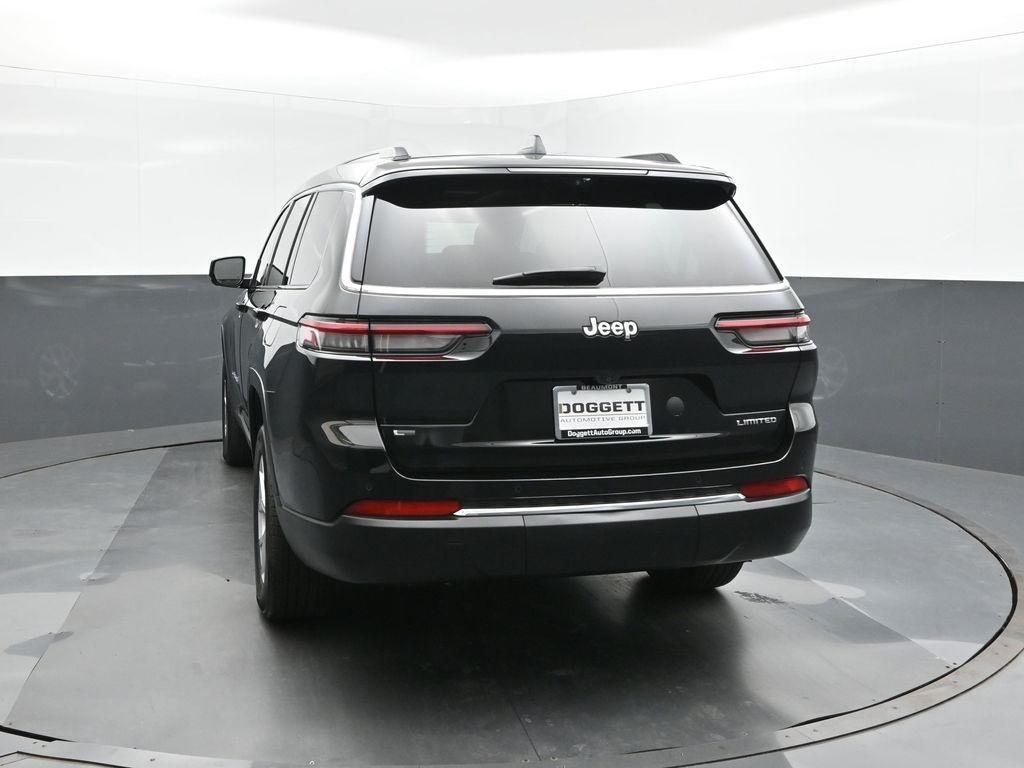 used 2022 Jeep Grand Cherokee L car, priced at $33,139