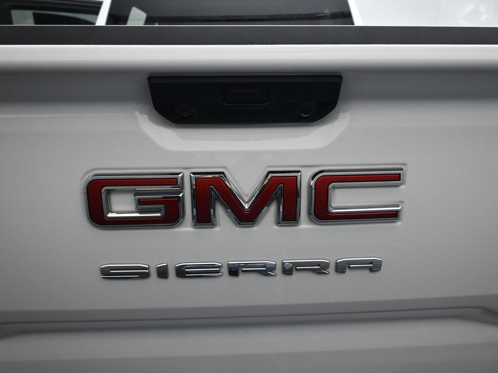 used 2024 GMC Sierra 1500 car, priced at $38,689