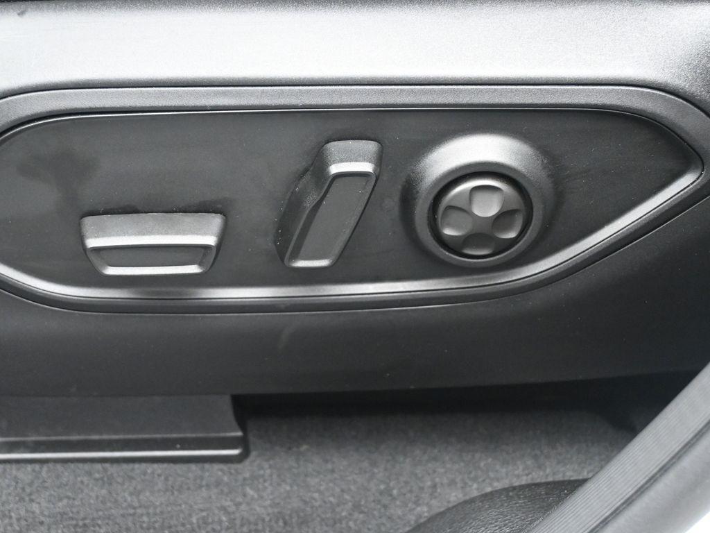 used 2022 Jeep Grand Cherokee L car, priced at $31,934