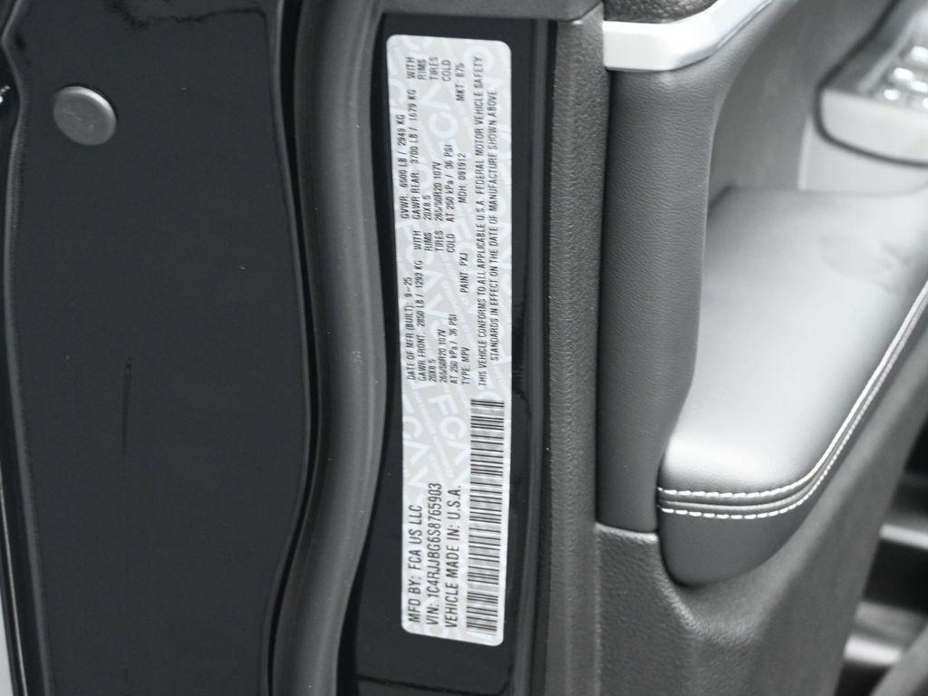 new 2025 Jeep Grand Cherokee L car, priced at $46,688