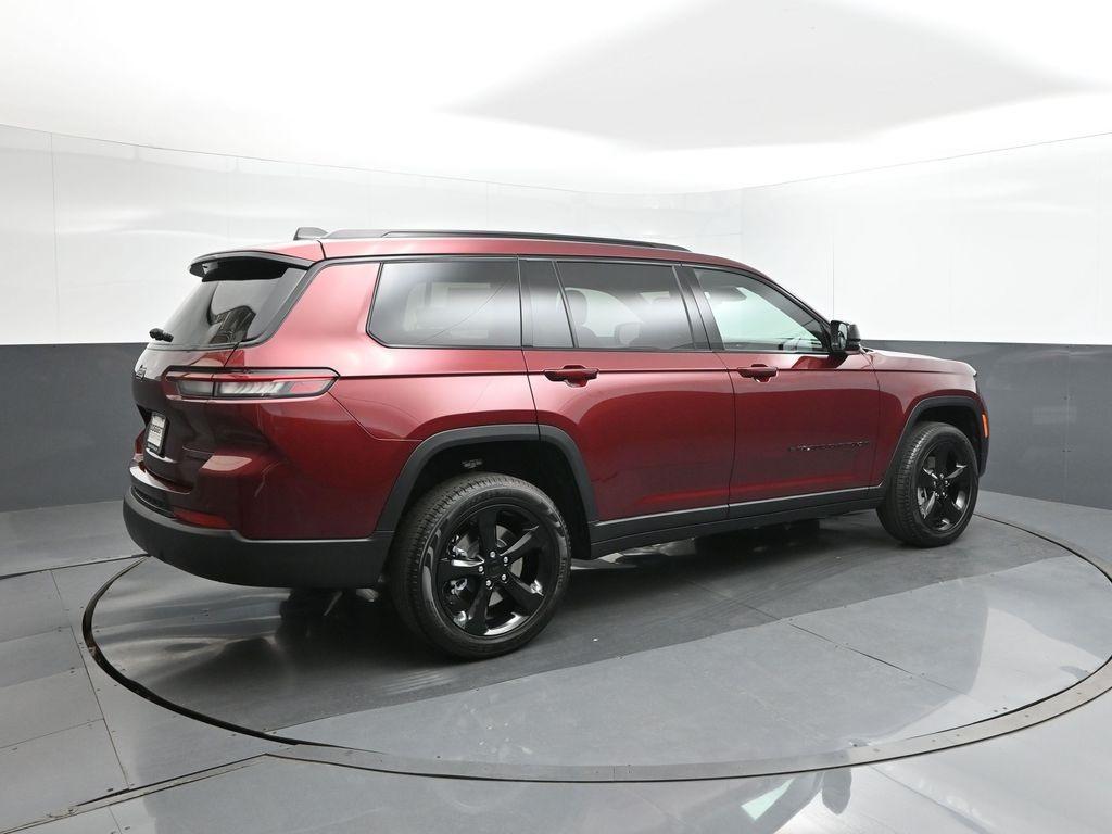 new 2025 Jeep Grand Cherokee L car, priced at $49,220