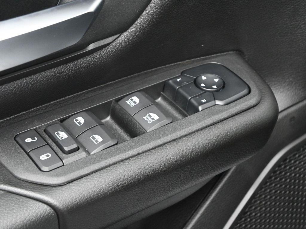new 2025 Ram 1500 car, priced at $46,280