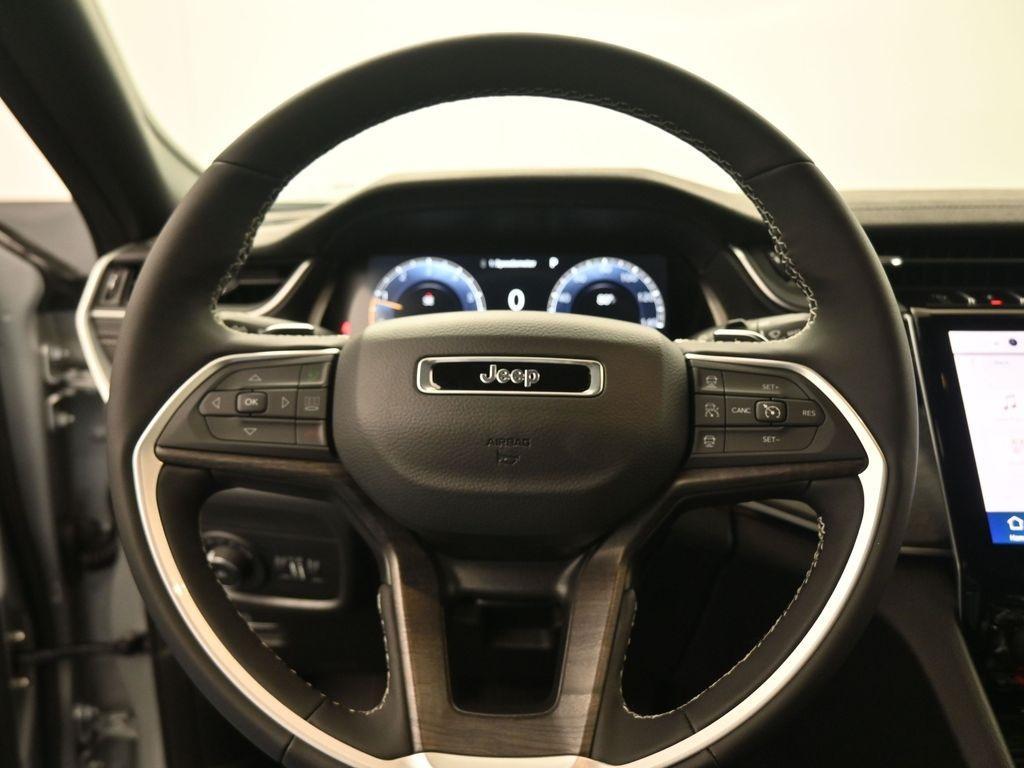 new 2025 Jeep Grand Cherokee L car, priced at $46,688