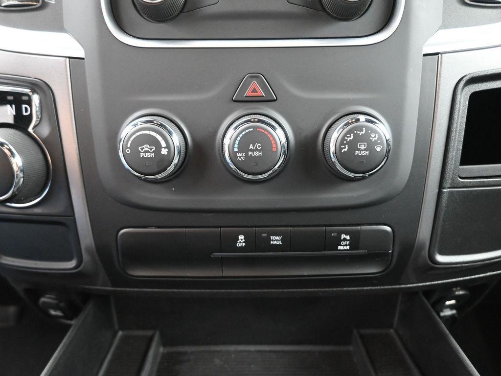 used 2024 Ram 1500 Classic car, priced at $33,120