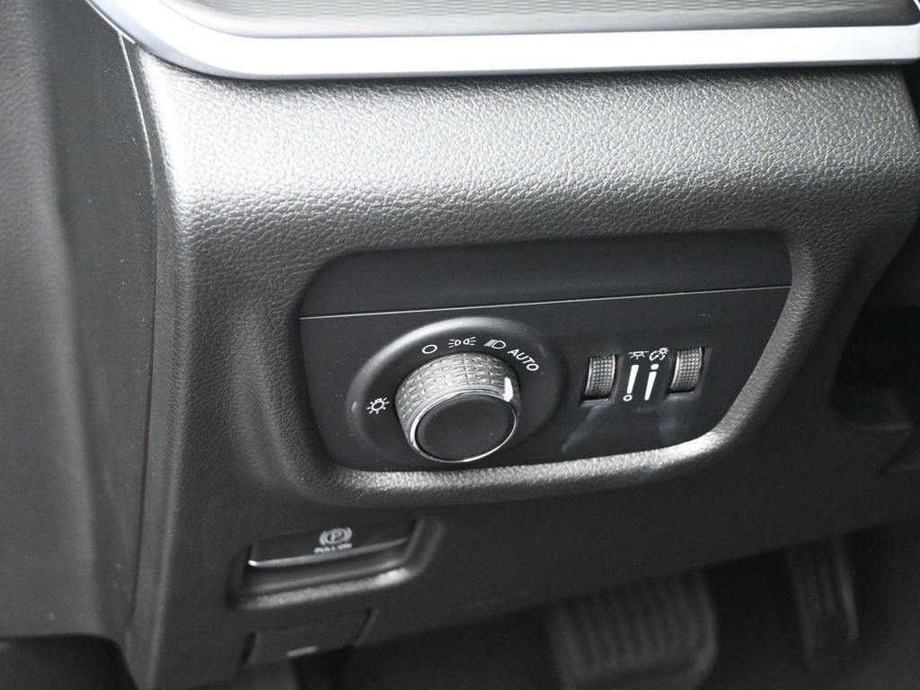 new 2025 Jeep Grand Cherokee L car, priced at $46,486
