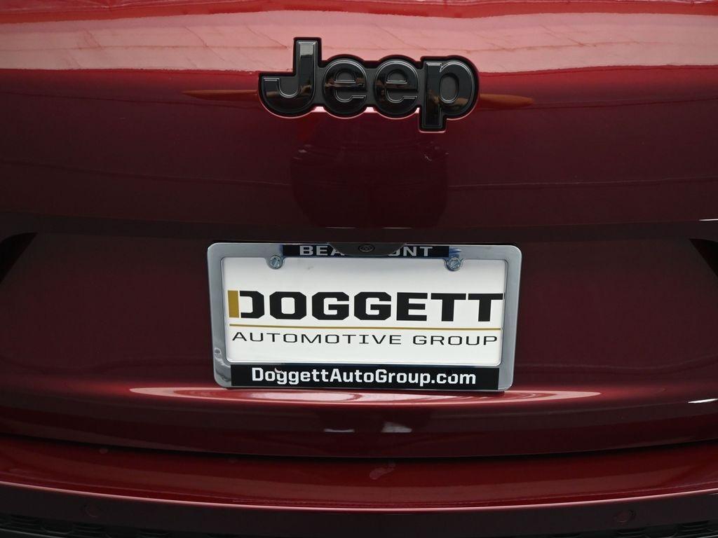 new 2025 Jeep Grand Cherokee L car, priced at $46,486