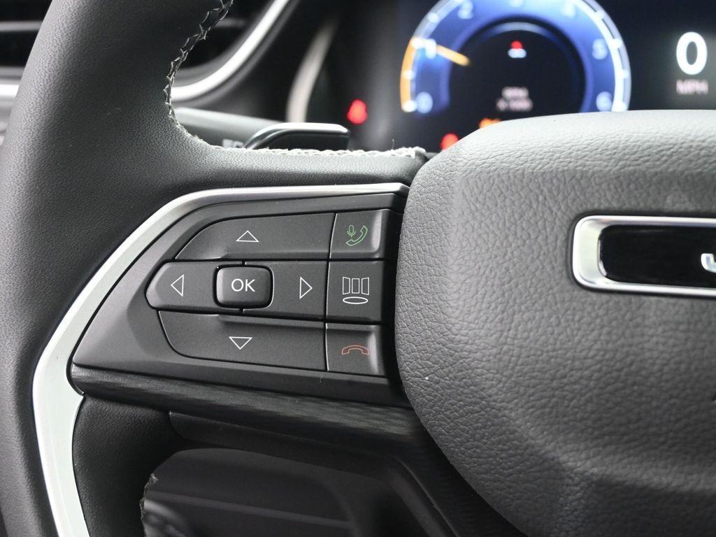 new 2025 Jeep Grand Cherokee L car, priced at $46,486