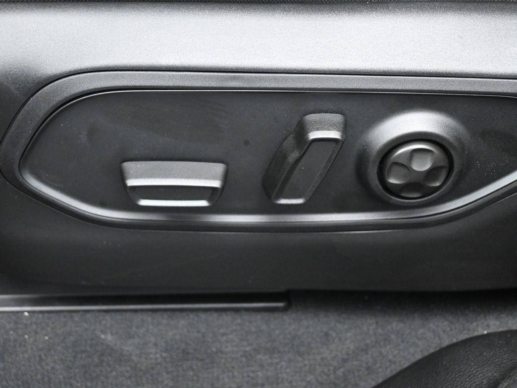 new 2025 Jeep Grand Cherokee L car, priced at $46,486