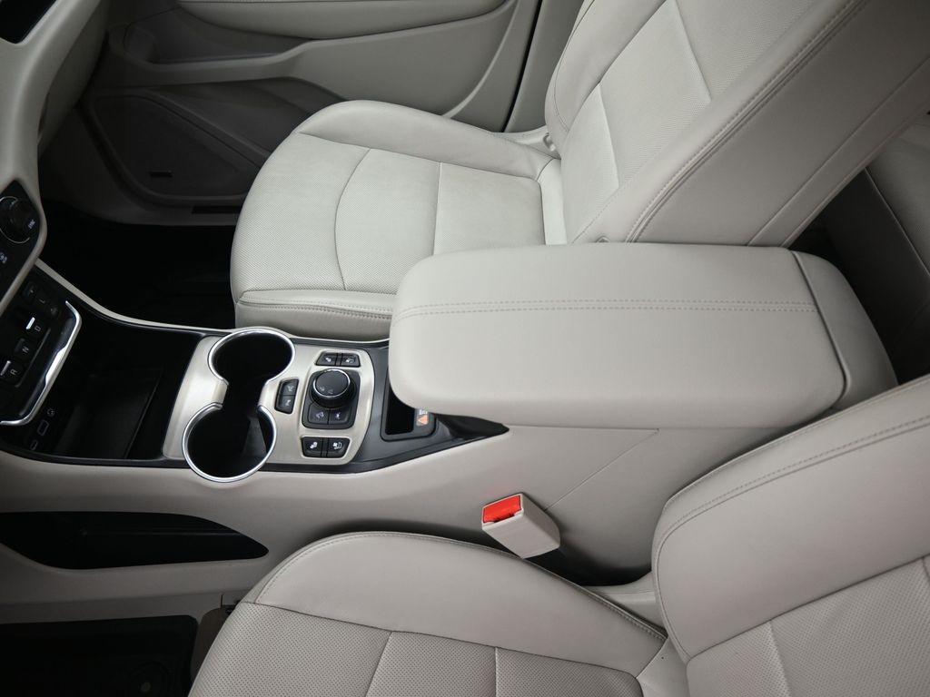 used 2020 GMC Terrain car, priced at $26,872