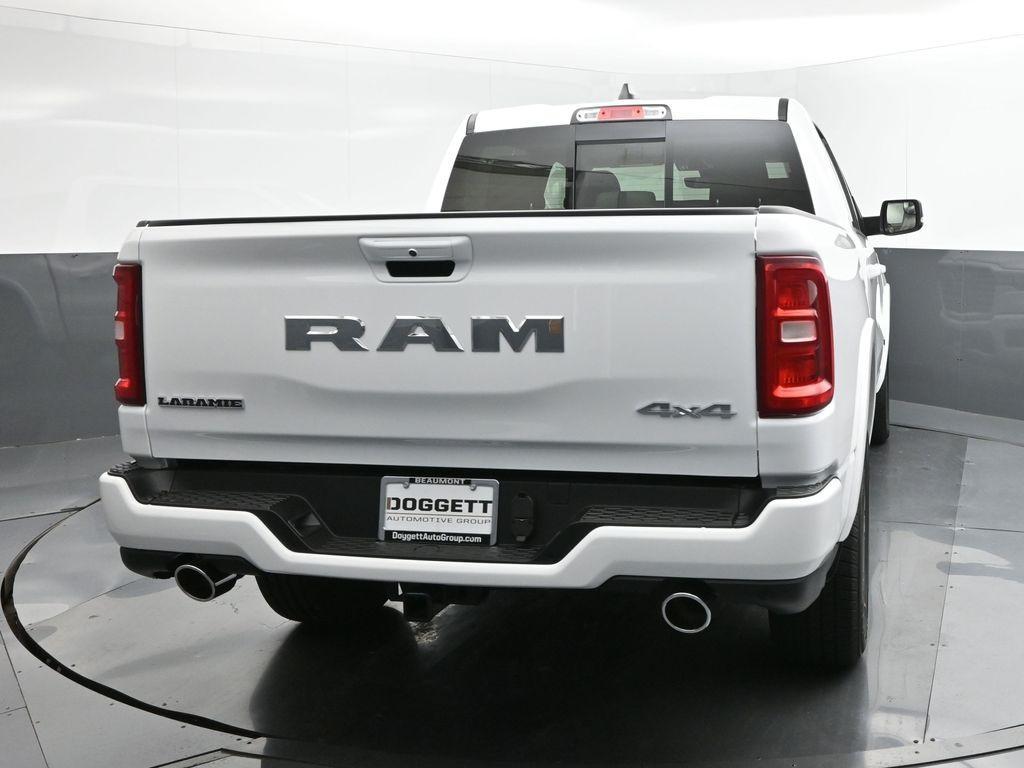 new 2025 Ram 1500 car, priced at $60,682