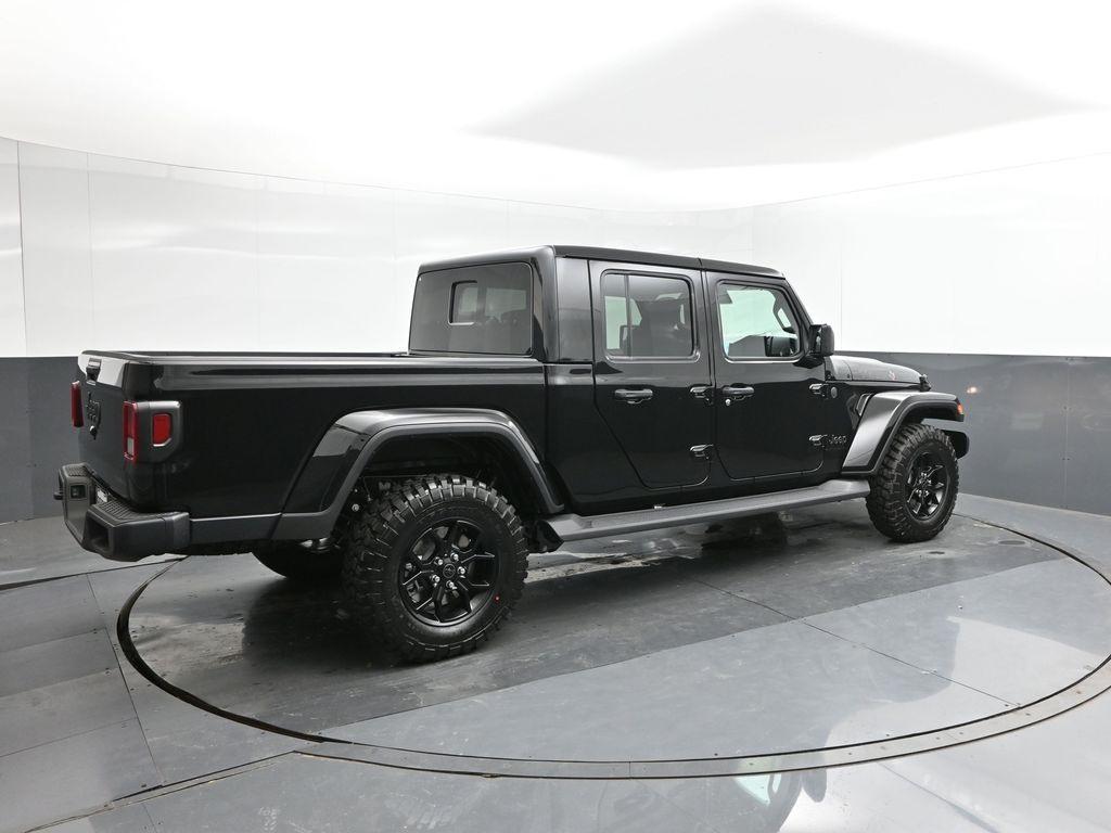 new 2025 Jeep Gladiator car, priced at $41,818