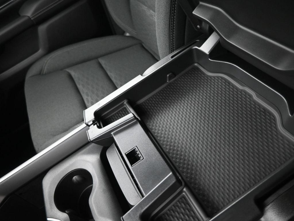 new 2025 Ram 1500 car, priced at $53,695