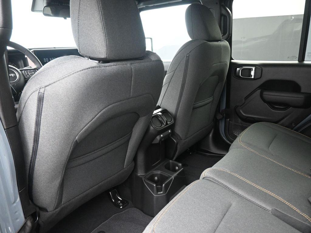 new 2025 Jeep Wrangler car, priced at $51,865