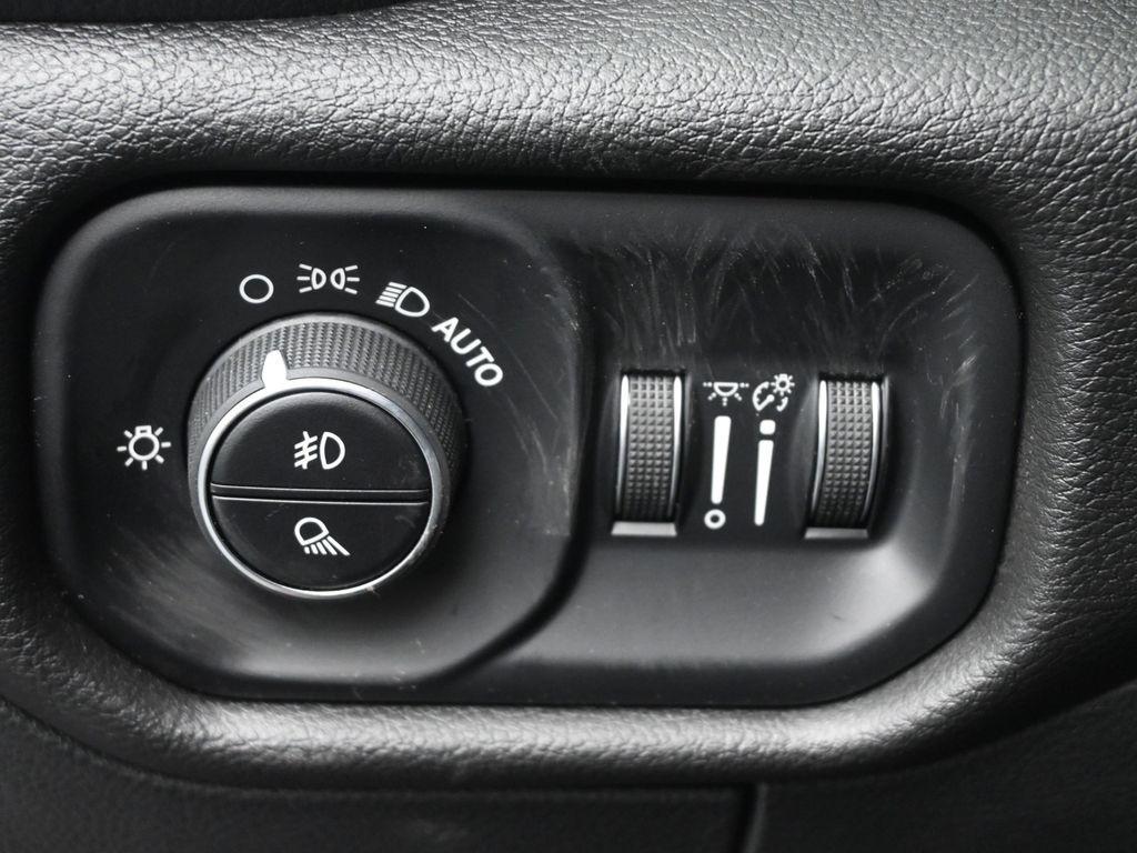 new 2025 Ram 1500 car, priced at $53,598