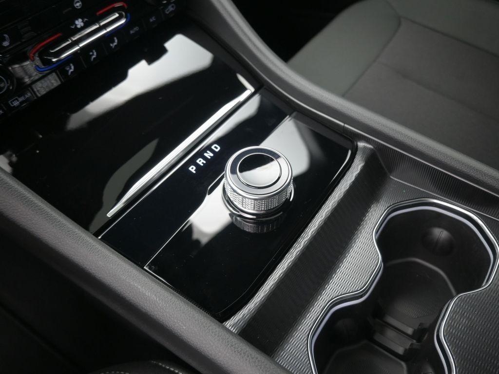 new 2025 Jeep Grand Cherokee car, priced at $37,105