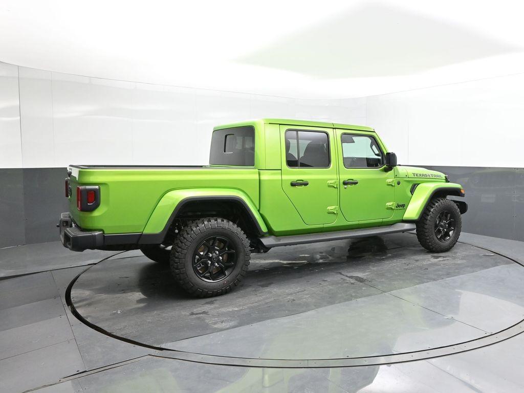 new 2025 Jeep Gladiator car, priced at $48,855