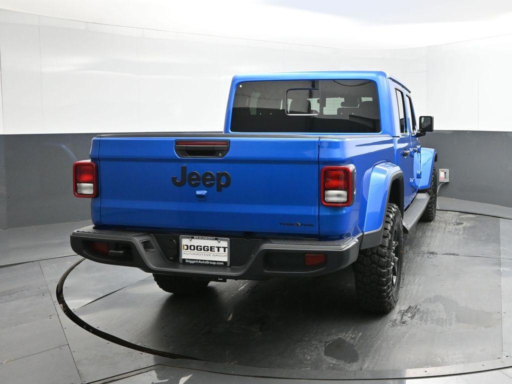 new 2025 Jeep Gladiator car, priced at $45,038
