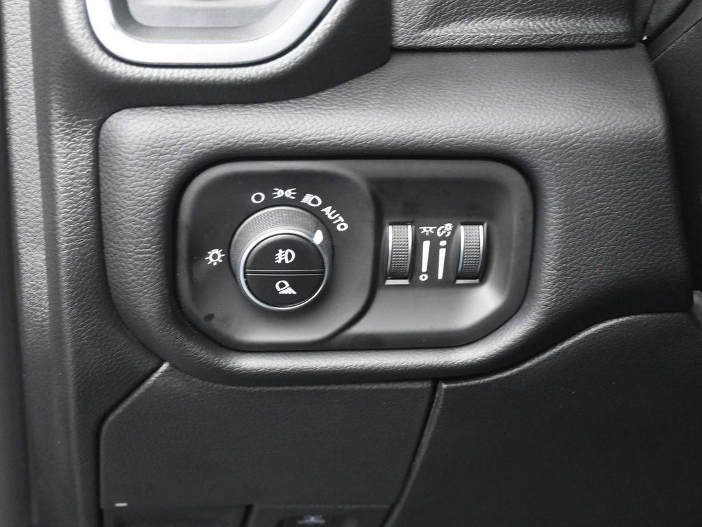 new 2025 Ram 2500 car, priced at $75,727