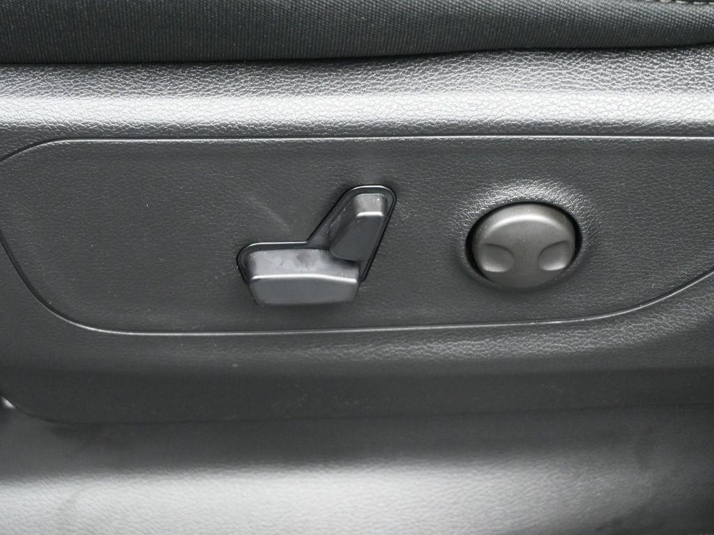 new 2025 Ram 1500 car, priced at $53,940