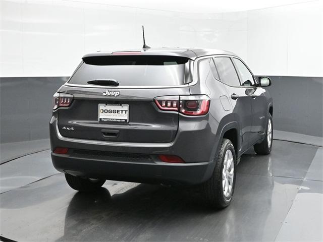 new 2024 Jeep Compass car, priced at $24,930