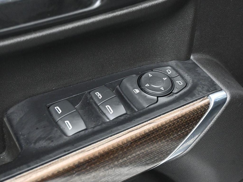 used 2020 Chevrolet Silverado 1500 car, priced at $27,704