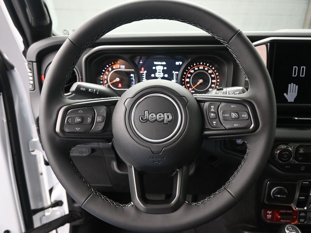 new 2025 Jeep Wrangler car, priced at $57,851