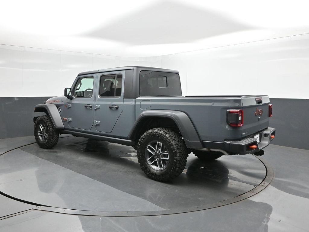 new 2025 Jeep Gladiator car, priced at $50,511