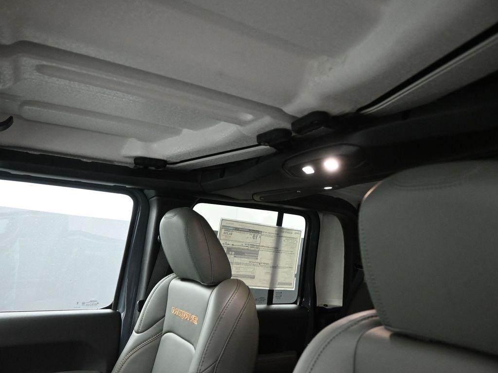 new 2025 Jeep Gladiator car, priced at $50,511