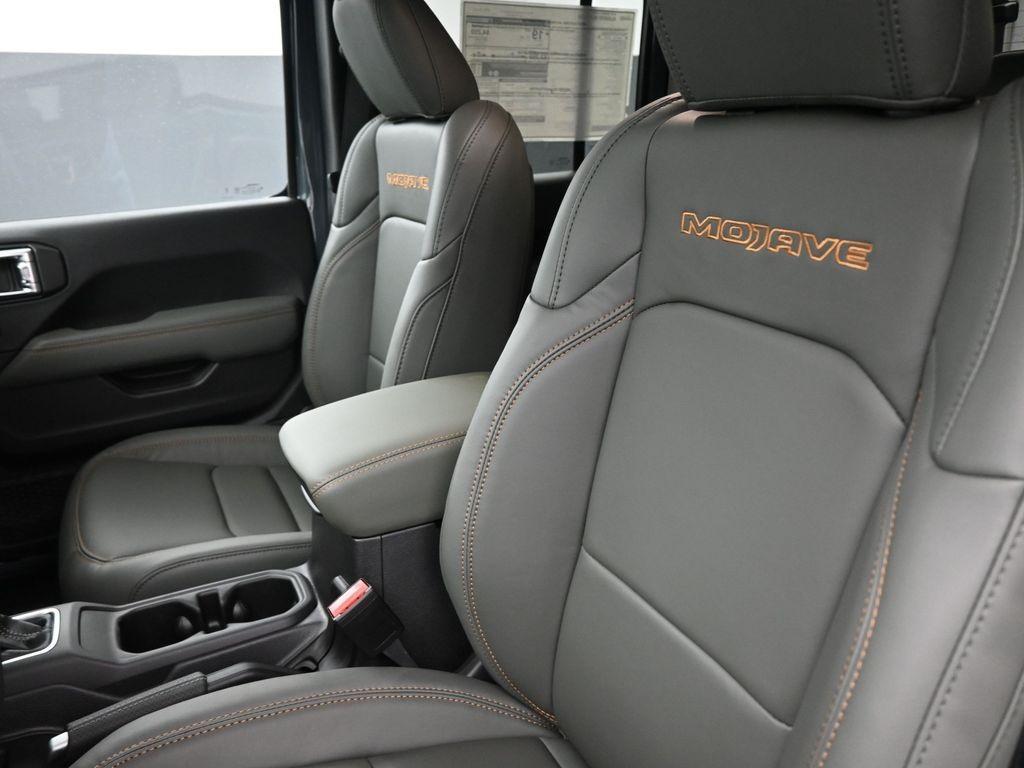 new 2025 Jeep Gladiator car, priced at $50,511