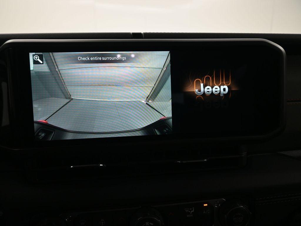 new 2025 Jeep Gladiator car, priced at $50,511