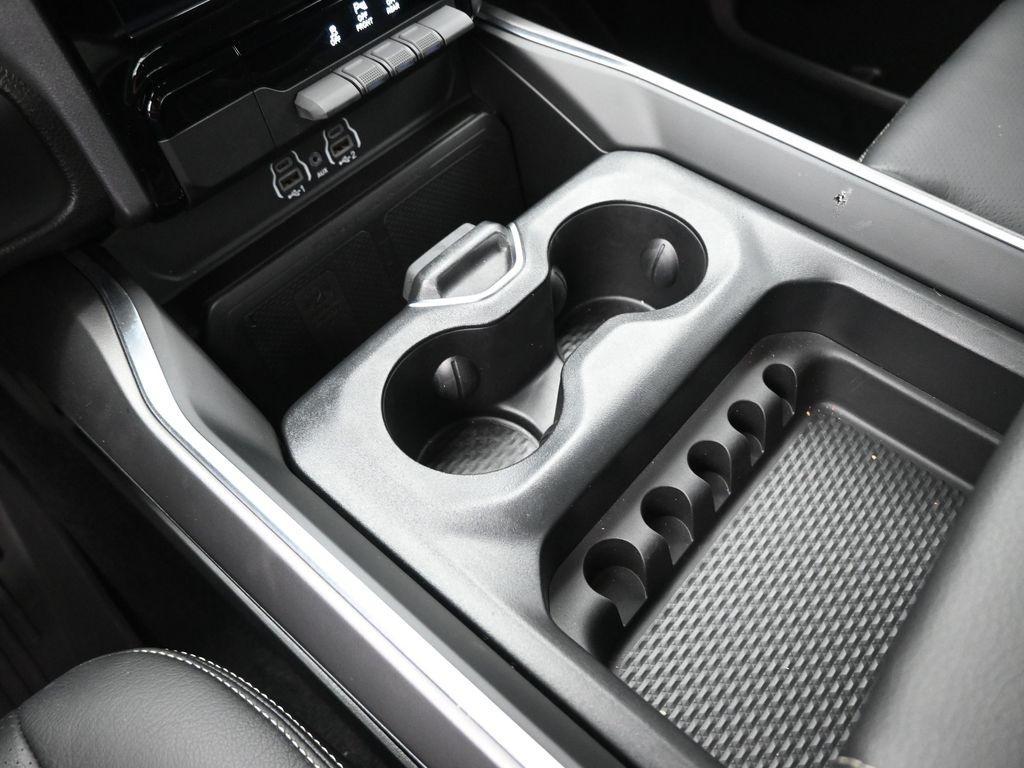 new 2025 Ram 1500 car, priced at $69,420
